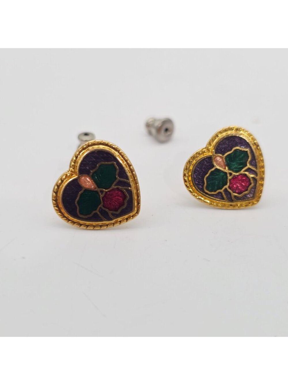 Heart-Shaped Gold-Tone Cloisonne Enamel Stud Earrings With Floral Design 1/2"